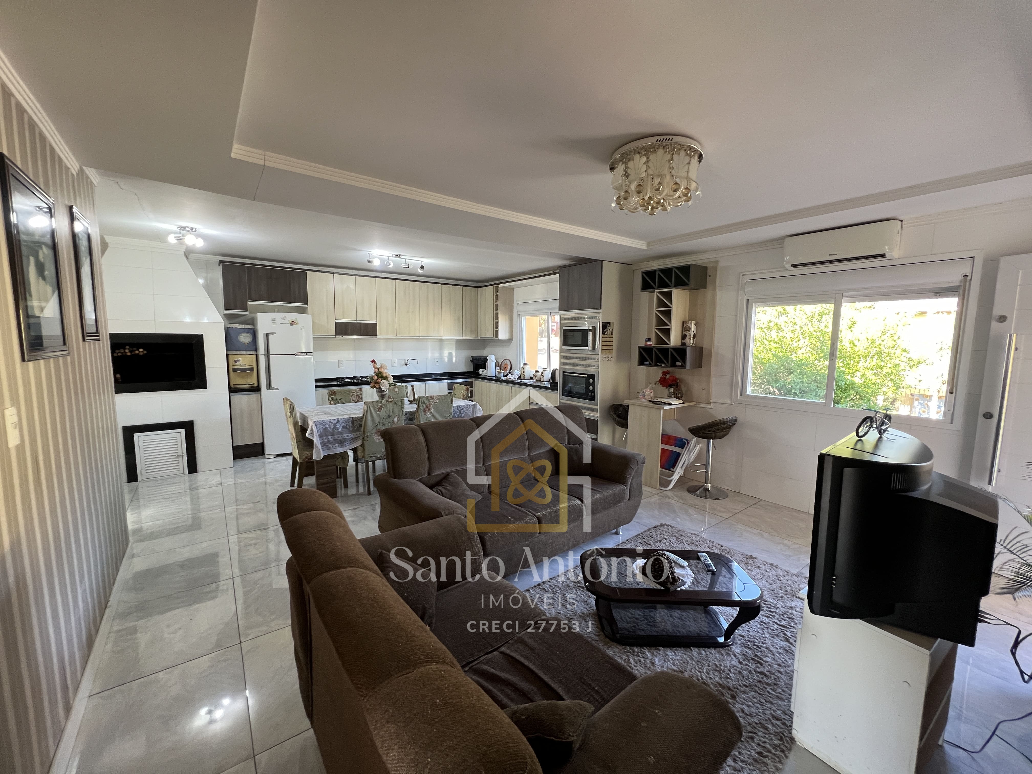 Casa com Sala Comercial à venda - Bairro Santa Lúcia