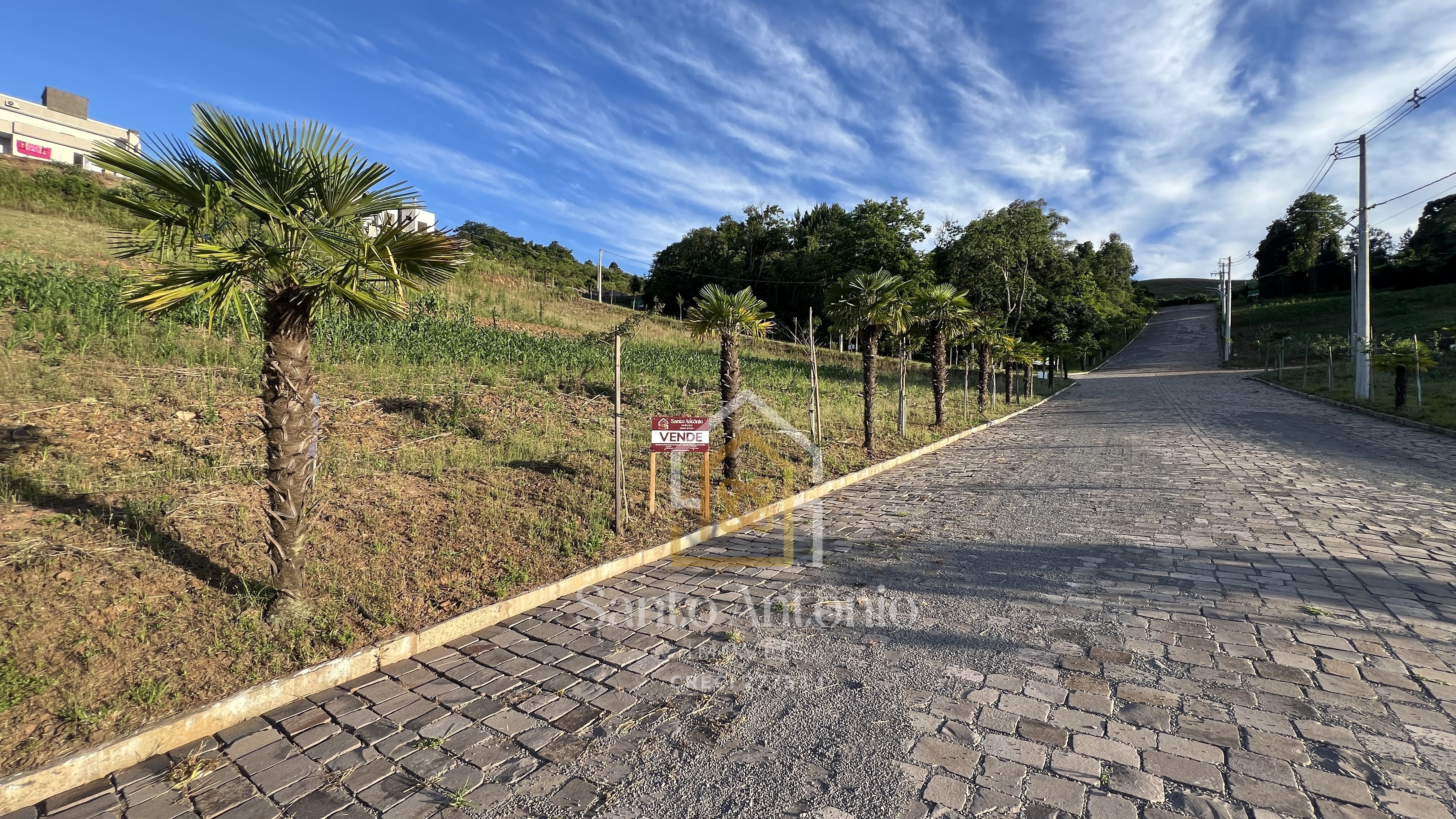 Terreno residencial à venda - Bairro Santin