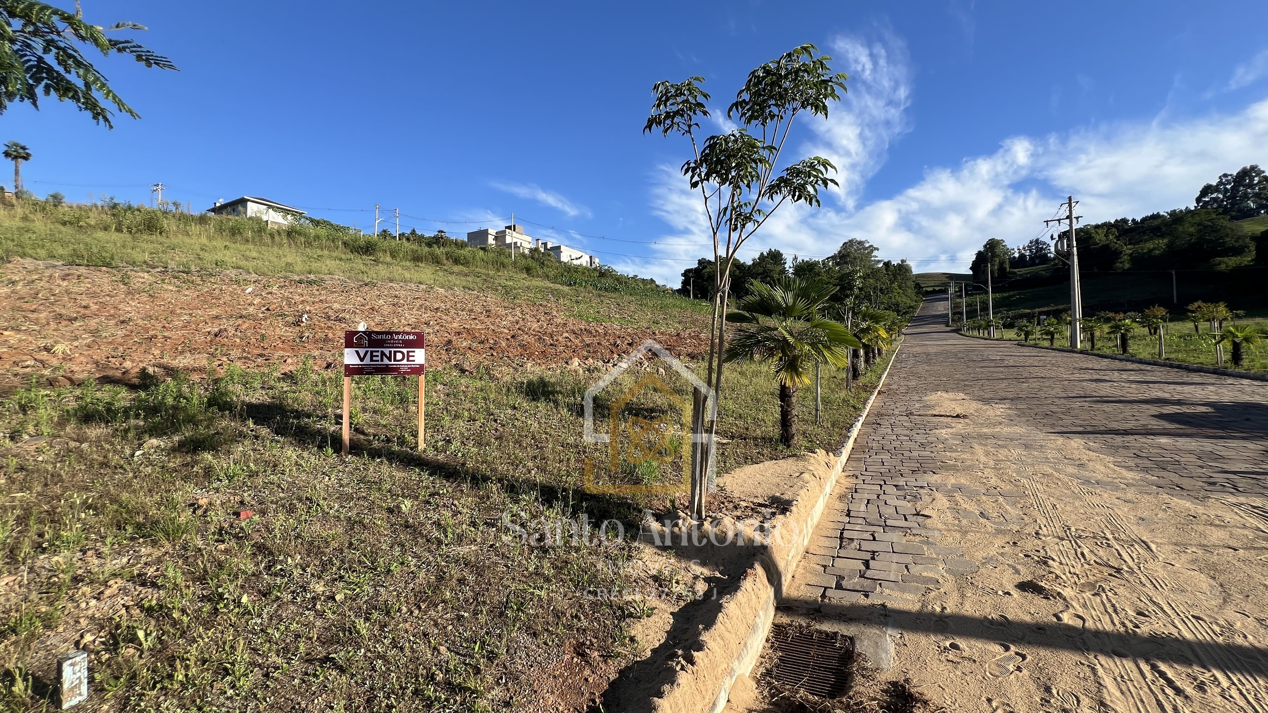 Terreno residencial à venda - Bairro Santin