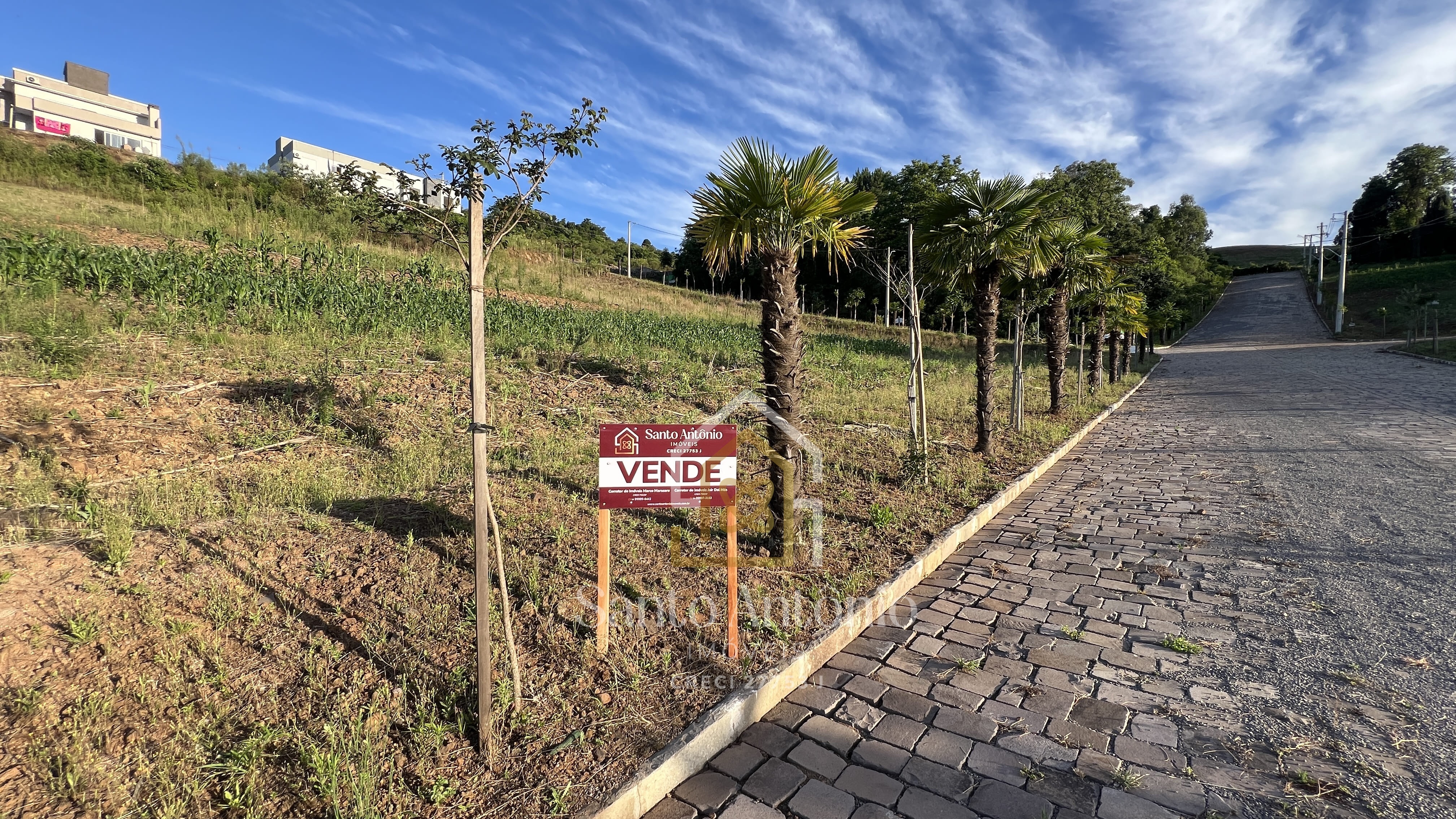 Terreno residencial à venda - Bairro Santin