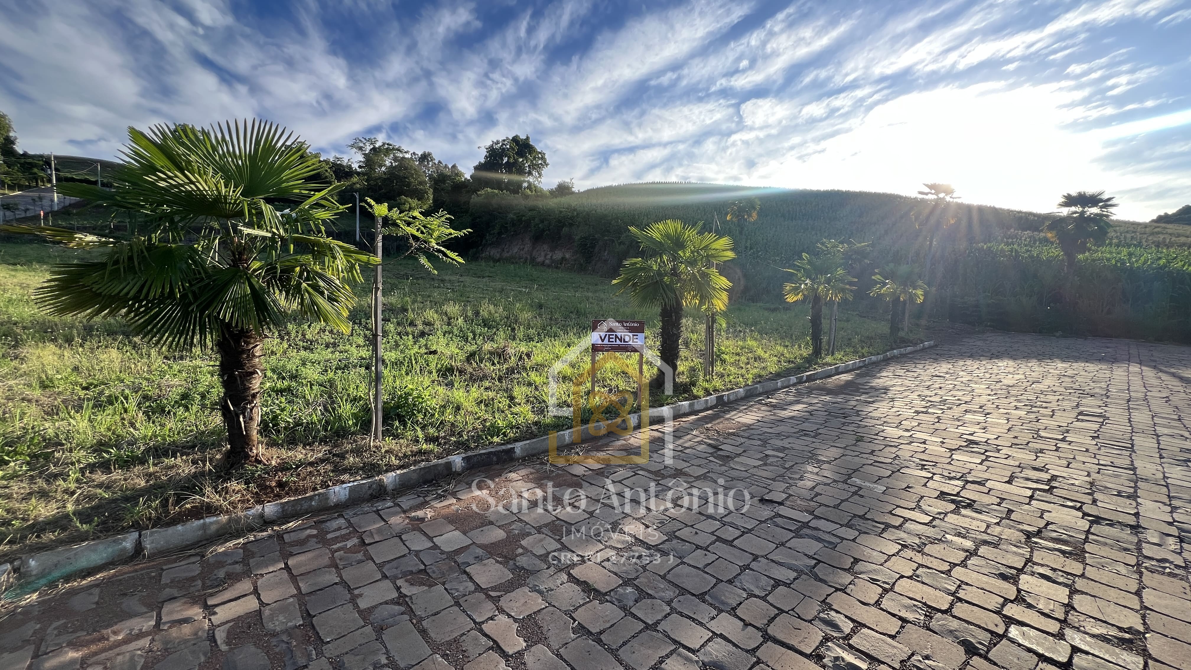 Terreno residencial à venda - Bairro Santin