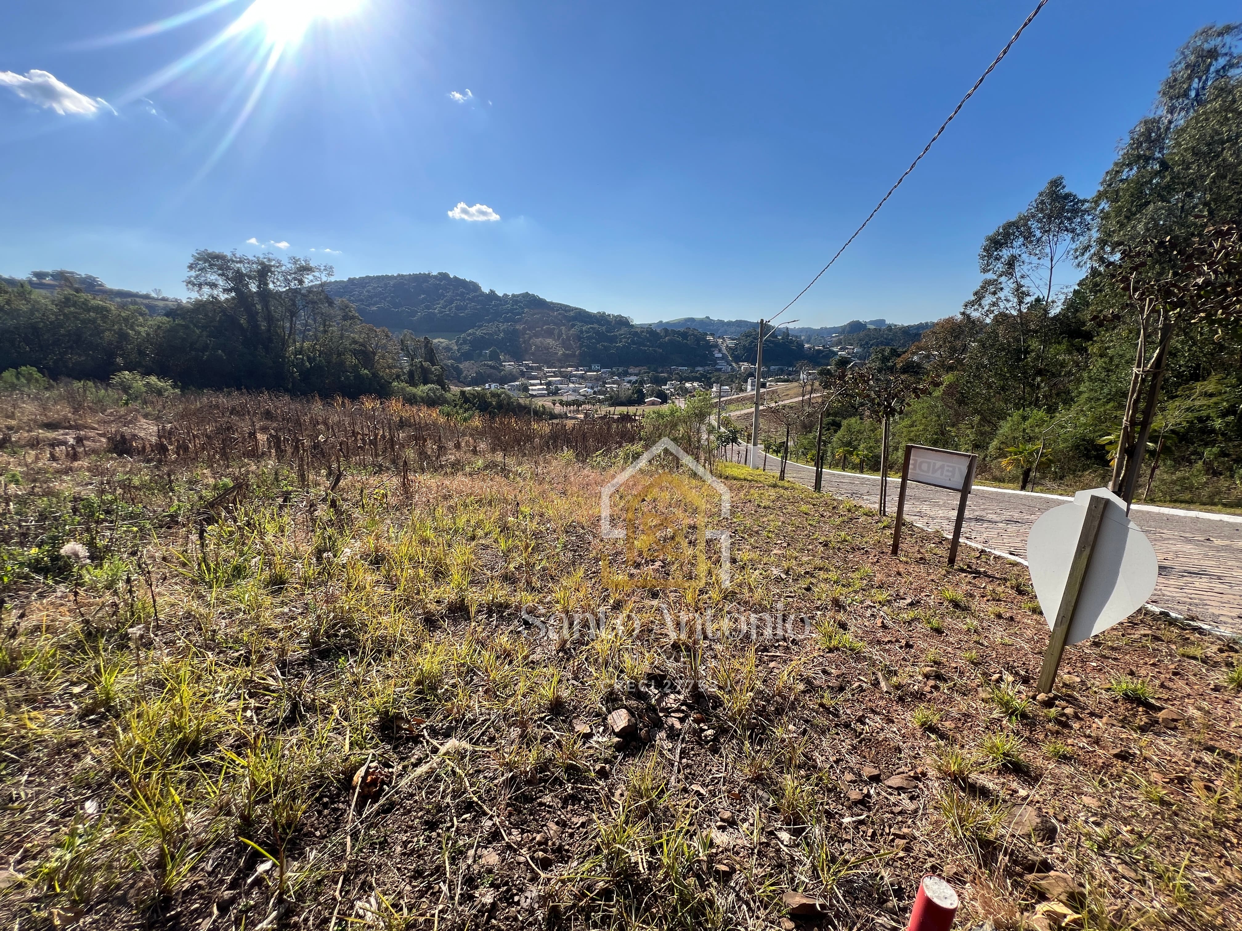 Terreno residencial - Bairro Santin